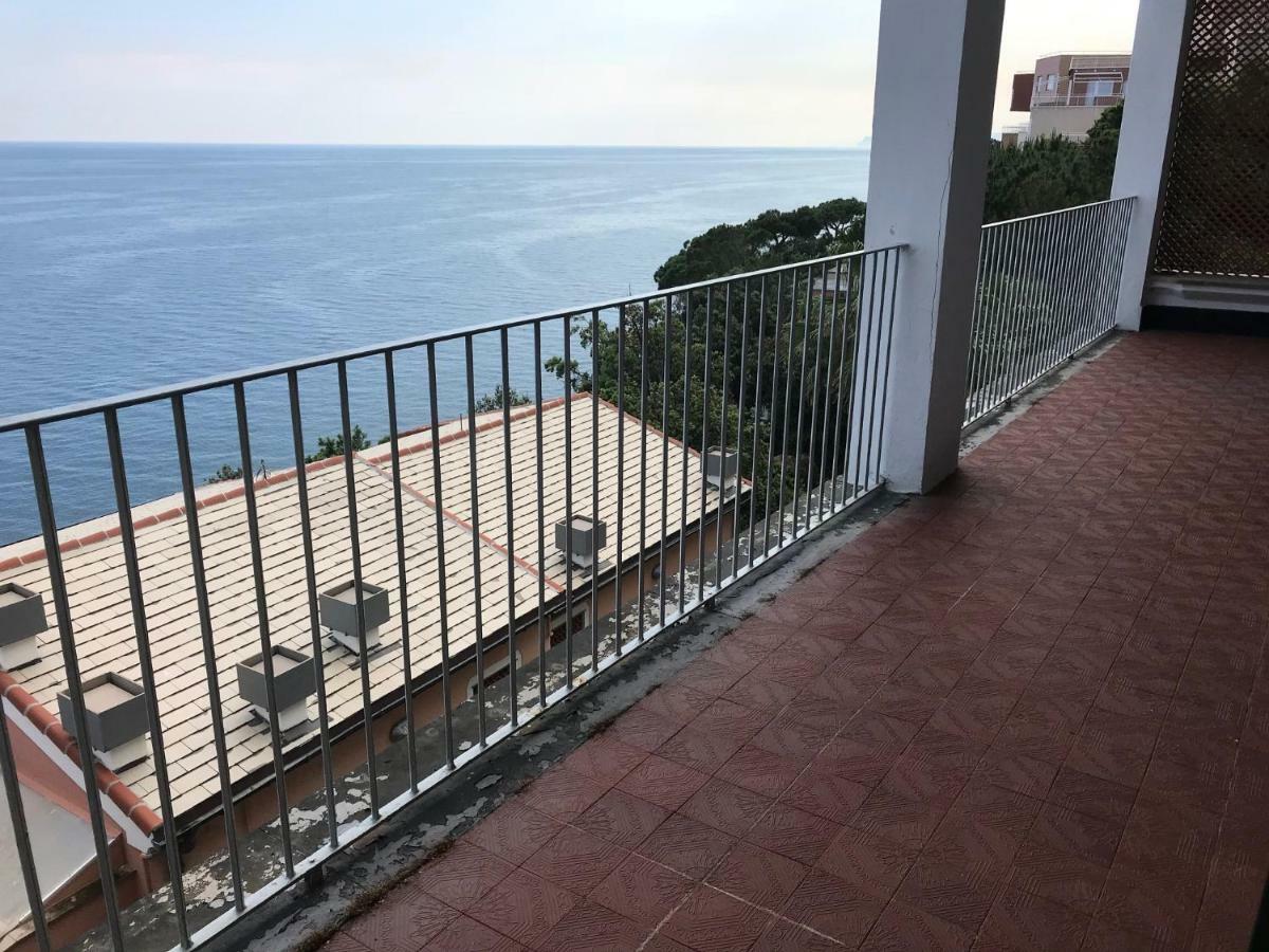 Appartamento Con Super Vista Sul Mare Arenzano Eksteriør bilde